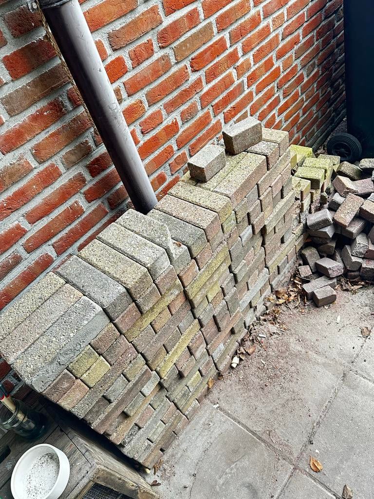 Waaltjes, klinkers en borderstenen, Tuin en Terras, Tegels en Klinkers, Ophalen, Gebruikt, Klinkers, 10 m² of meer