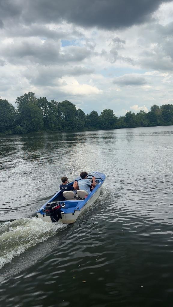 Speedboot vaarklaar met vernieuwde moter en trailer, Ophalen, Zo goed als nieuw, Overige typen, Motorboot