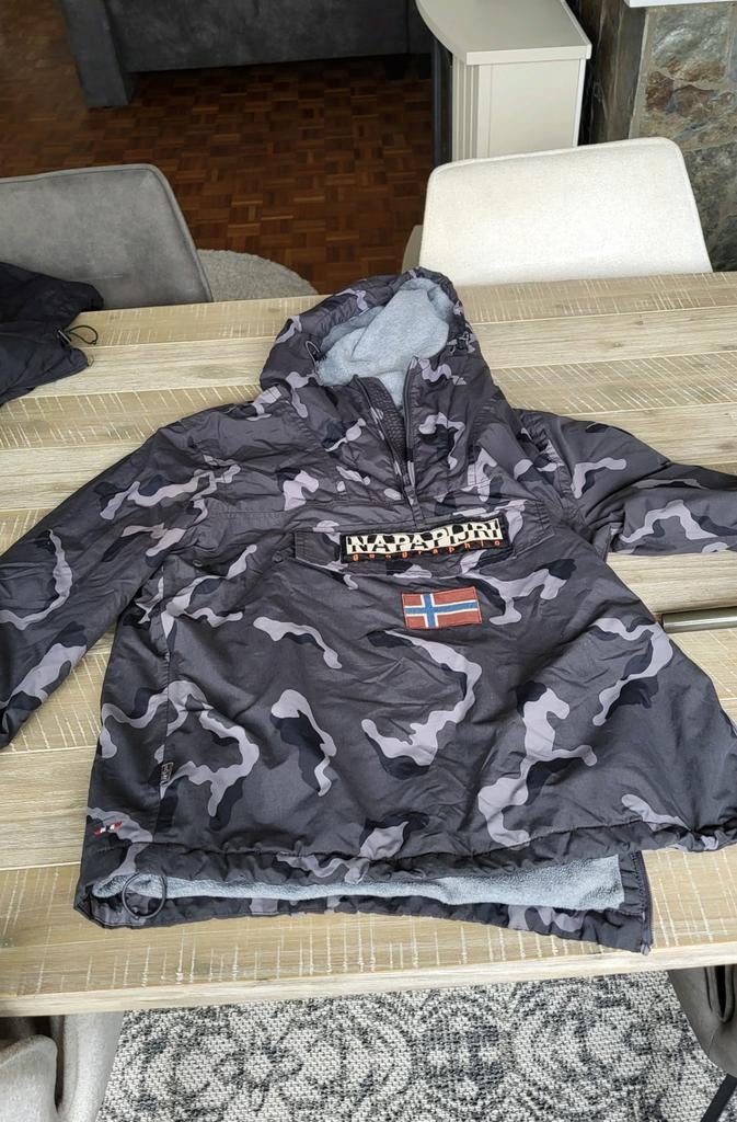 Nog in goede staat napapijri maat M., Kleding | Heren, Jassen | Winter, Ophalen of Verzenden, Zo goed als nieuw, Blauw