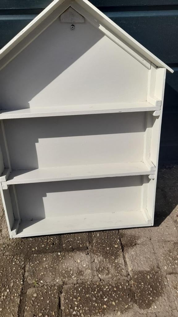 Klein kastje, Ophalen