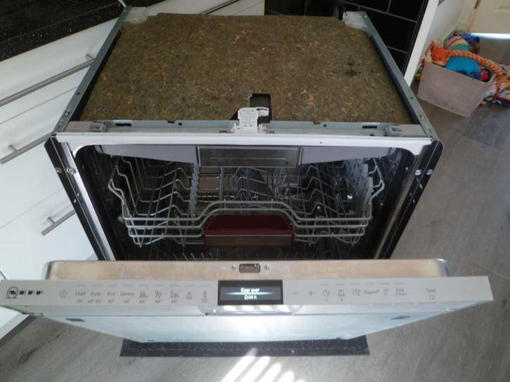 zgan neff & bosch vaatwasser inbouw, Witgoed en Apparatuur, Vaatwasmachines, Zo goed als nieuw, Inbouw, 85 tot 90 cm, 45 tot 60 cm