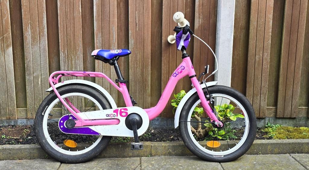 S'cool Nixe 15 inch kinderfiets - Roze met wit, Fietsen en Brommers, Ophalen of Verzenden