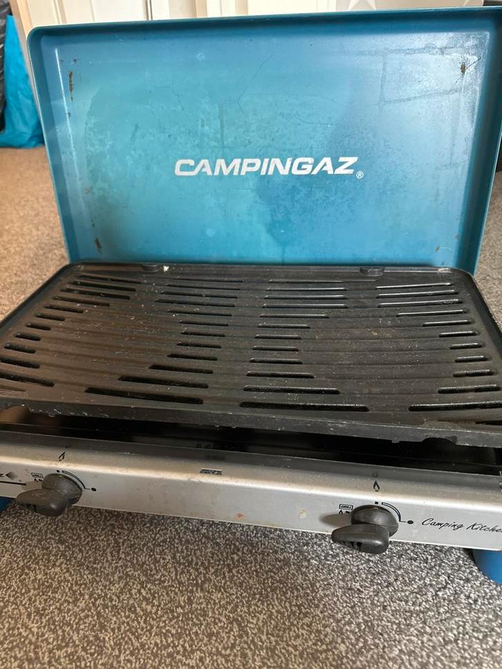 Campingaz Camping Kitchen 2 brander met grillplaat, Caravans en Kamperen, Kampeeraccessoires, Gebruikt, Ophalen