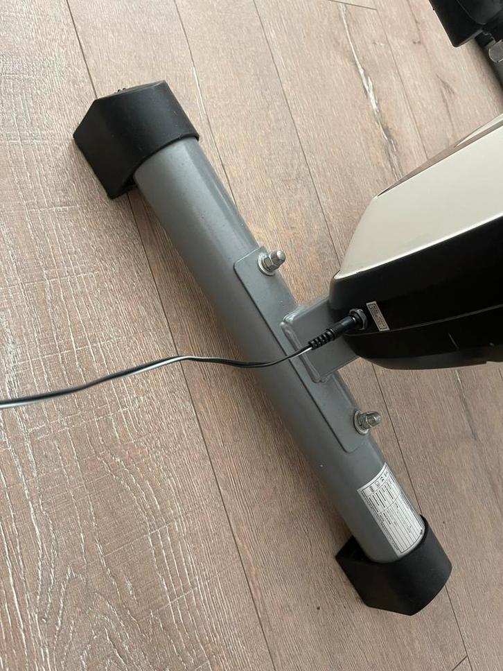 Hometrainer in goede staat, Sport en Fitness, Fitnessapparatuur, Gebruikt, Hometrainer, Benen, Metaal, Ophalen of Verzenden