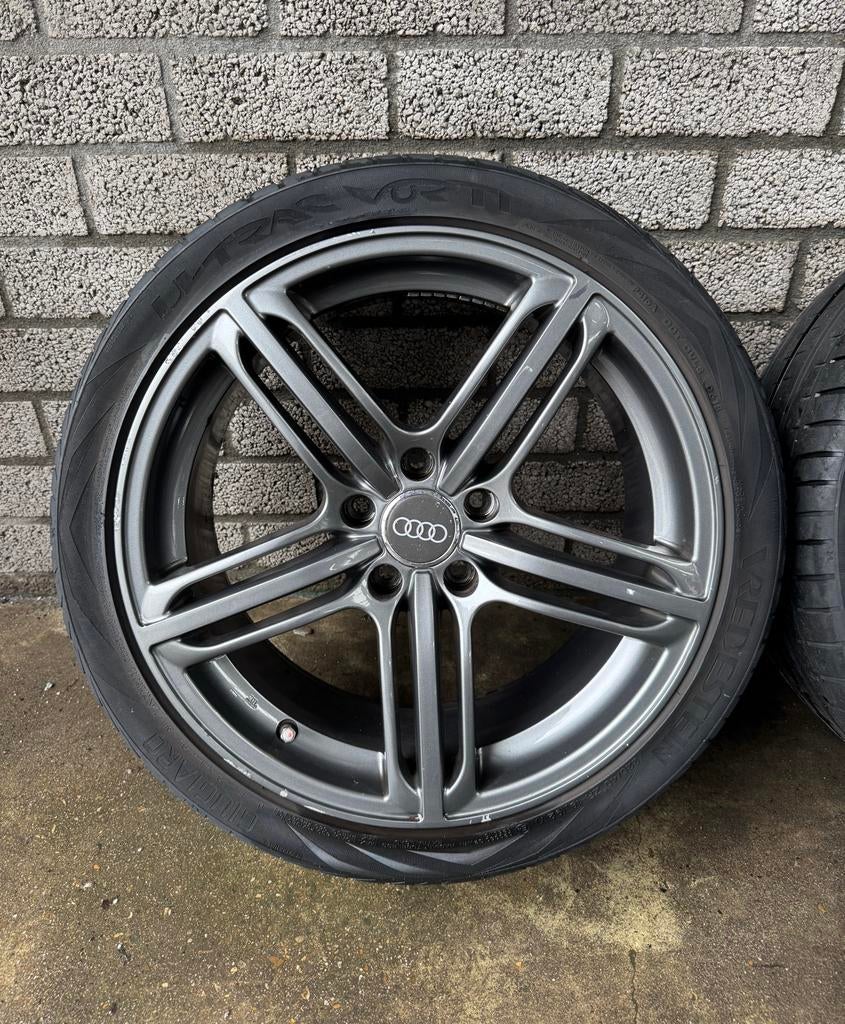 18 inch Audi S-line Velgen 225/40 R18 92Y, Auto-onderdelen, Banden en Velgen, 18 inch, Banden en Velgen, Ophalen of Verzenden