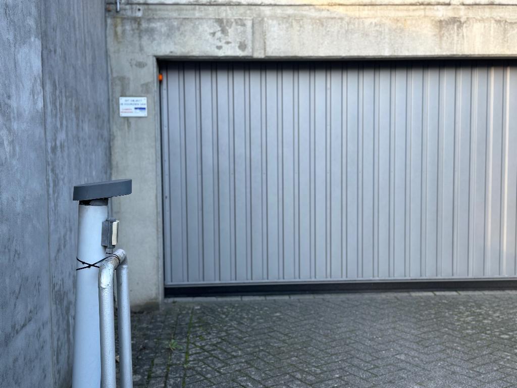 Parkeerplaats te huur Maastricht (Akersteenweg) – beveiligd, Limburg