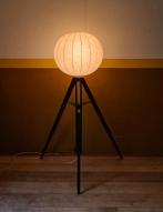Vintage, design tripod Cocoon vloerlamp, Ophalen