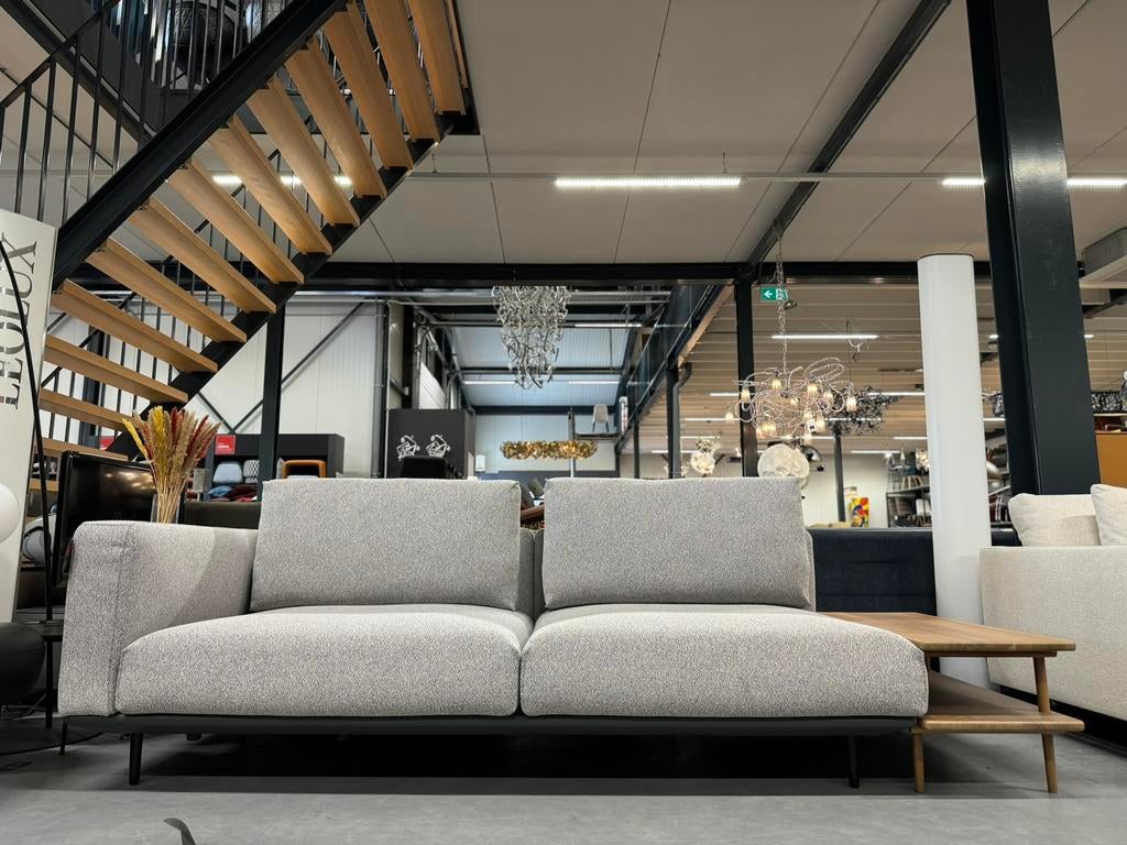 Nieuw Rolf Benz Volo Bank met Bijzettafel Design Noten 266