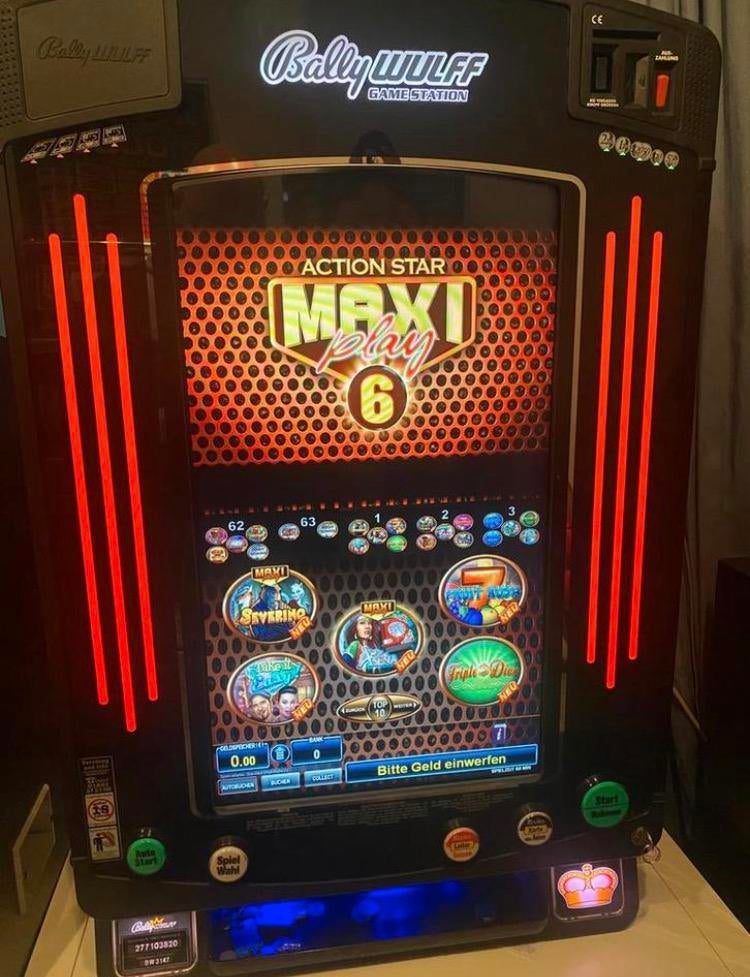 Bally wulff gokkast, Euro, Ophalen, Zo goed als nieuw, Met sleutels