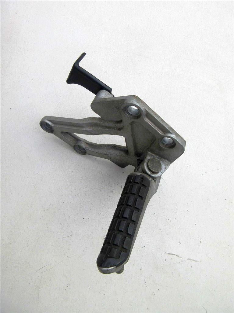 Kawasaki GPX600 voetsteun rechts footstep voetstep GPX 600 R, Ophalen of Verzenden, Gebruikt