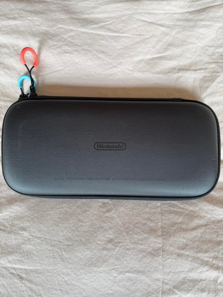 Nintendo Switch 2 - Praktisch Nieuw!, Spelcomputers en Games, Ophalen of Verzenden, Zo goed als nieuw, Met 2 controllers, Switch Original