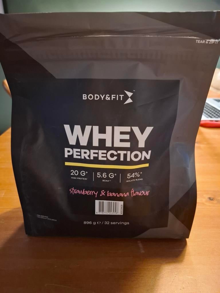 Body&Fit Whey Perfection Aardbei Banaan - 896g, Ophalen of Verzenden, Nieuw, Poeder of Drank
