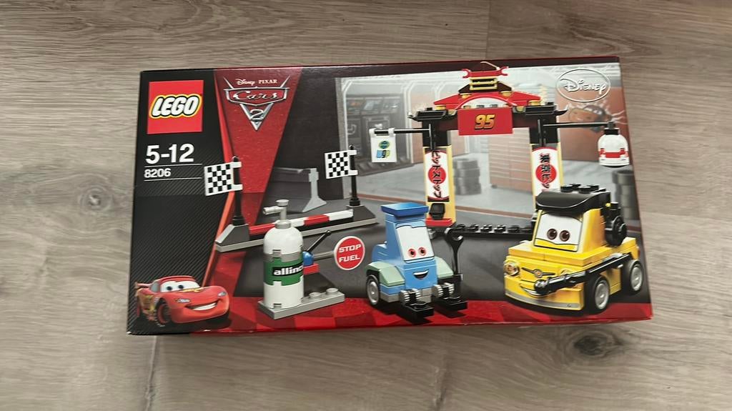 Lego 8206 cars, Ophalen, Zo goed als nieuw
