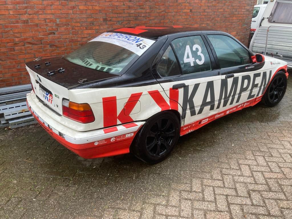 BMW 325i E36 Casco - Ideaal voor circuit of rally, Auto diversen, Autosport-onderdelen, Gebruikt, Ophalen