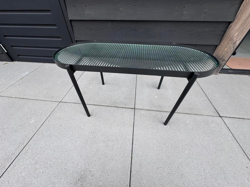 Salontafel ovaal zwart met glasplaat, Ophalen, 100 tot 150 cm, 50 tot 100 cm, Zo goed als nieuw
