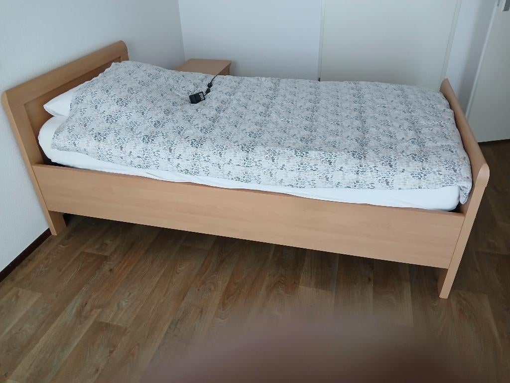 een persoons bed met verstelbare elektrische bodem, Ophalen, Eenpersoons, 200 cm, Hout