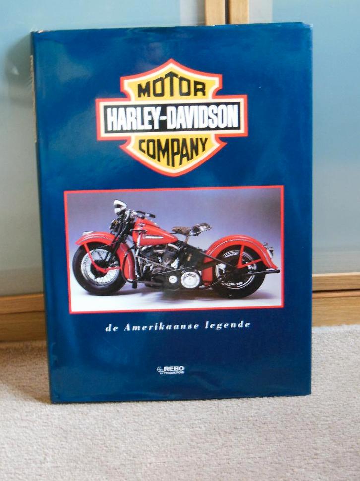 HARLEY DAVIDSON Motor Company boek, Boeken, Motoren, Gelezen, Merk of Model, Ophalen of Verzenden
