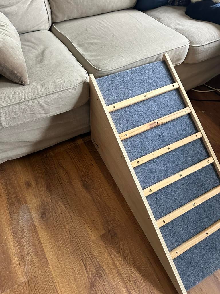 Hondentrap opstap hulp voor hond of kat, Ophalen, Gebruikt