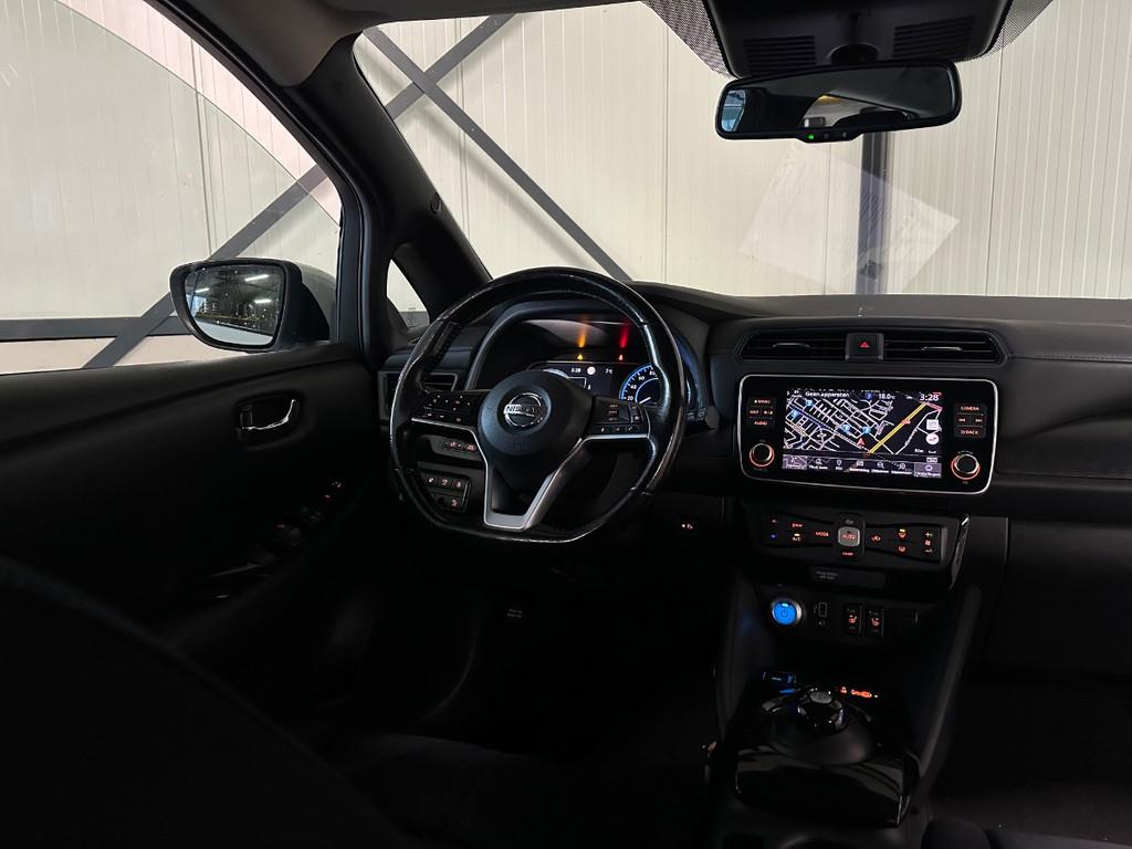 Nissan LEAF N-Connecta 40kWh | SOH 89% | Navi | Camera, Auto's, Nissan, Gebruikt, Wit, Origineel Nederlands, Adaptive Cruise Control