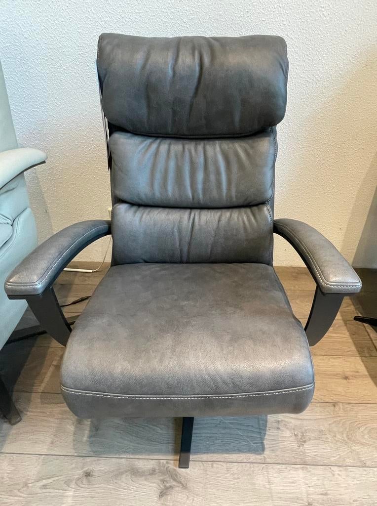 Cosyform relaxfauteuil, Ophalen, Minder dan 75 cm, Leer, Zo goed als nieuw