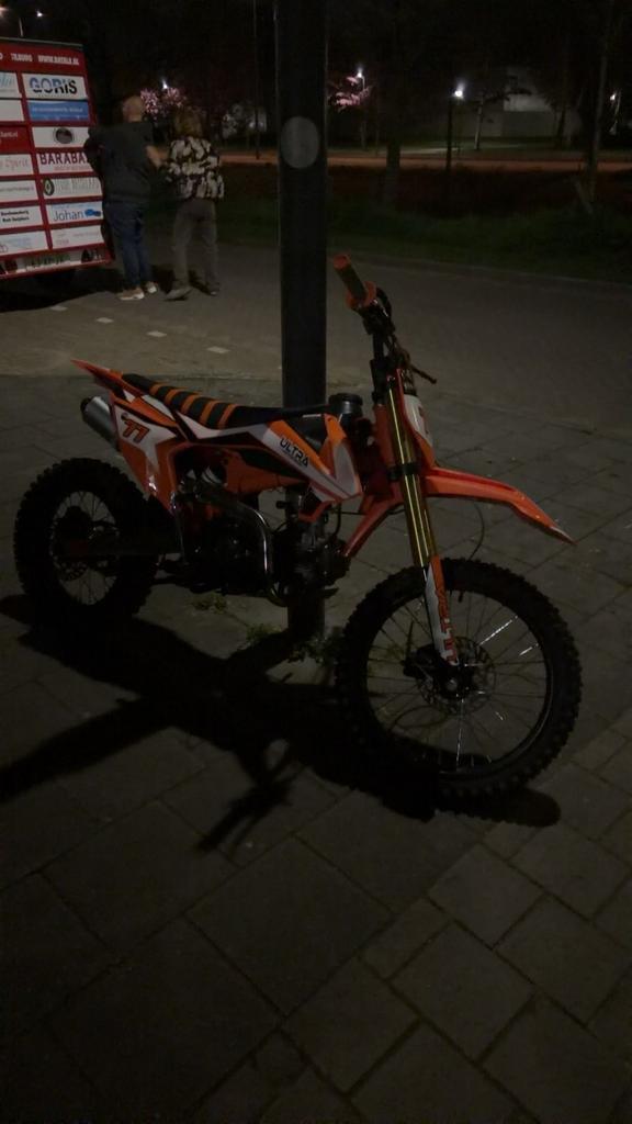 125cc dirtbike, Fietsen en Brommers, Minibikes, Midibikes en Pitbikes, Zo goed als nieuw, Pitbike, Ophalen