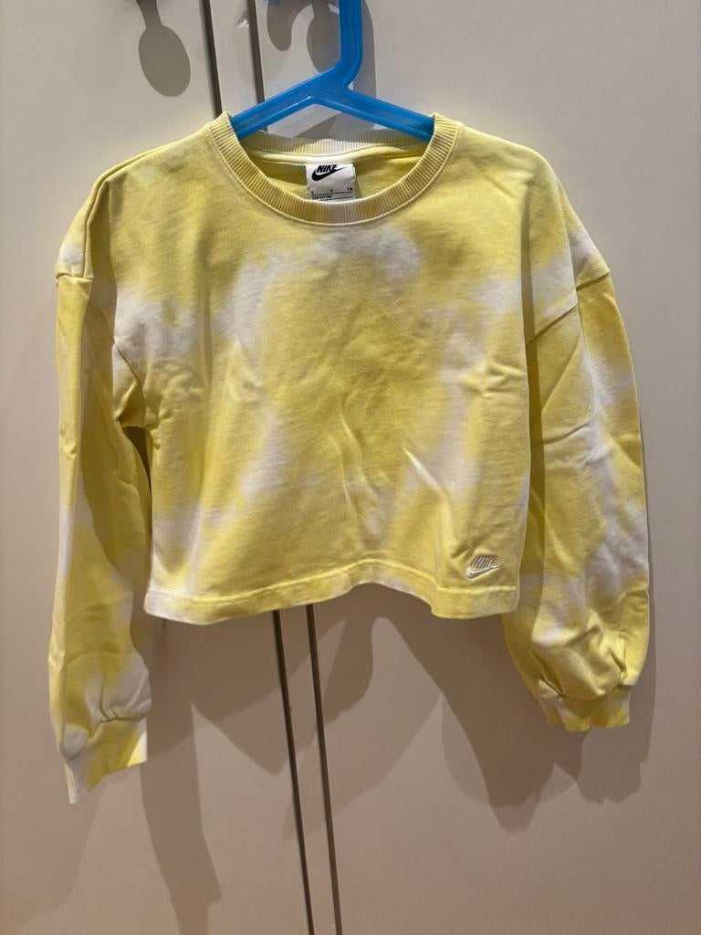 Nike cropped sweatshirt / trui maat 128 - 137 cm, Kinderen en Baby's, Kinderkleding | Maat 128, Ophalen of Verzenden, Zo goed als nieuw