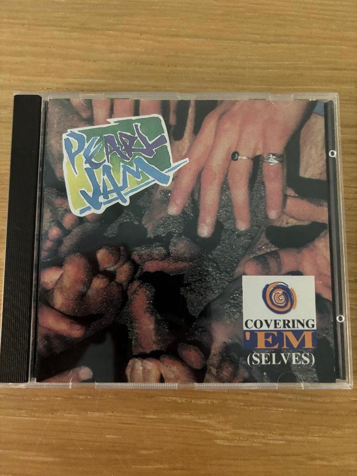 Cd - Pearl Jam - Covering 'em selves, Cd's en Dvd's, Cd's | Rock, Gebruikt, Alternative, Ophalen of Verzenden