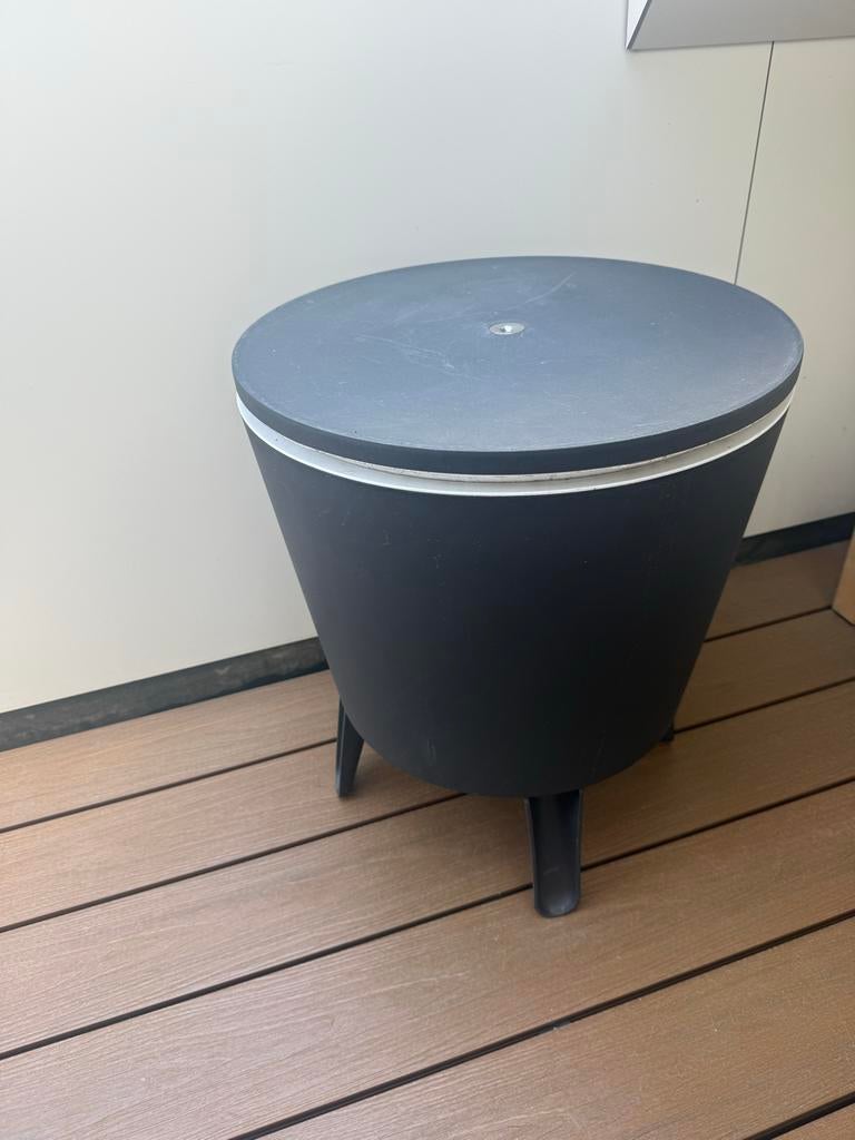 Keter drankkoeler tafel, Tuin en Terras, Ophalen, Gebruikt, Rond, Kunststof
