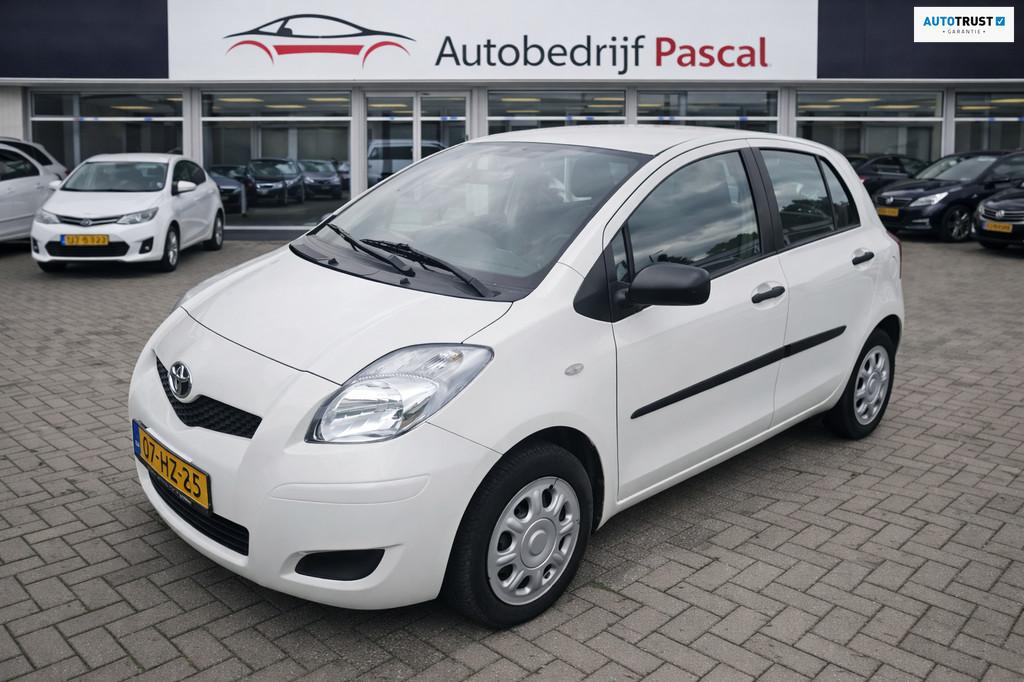 Toyota Yaris 1.0 VVTi Cool-Airco-Elek.pakket-Nieuwe APK., Voorwielaandrijving, Euro 5, 750 kg, Wit