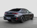 BMW 7-serie M760e xDrive - Frozen Deep Grey - Lounge & Enter, Automaat, Adaptive Cruise Control, Gebruikt, 2000 kg