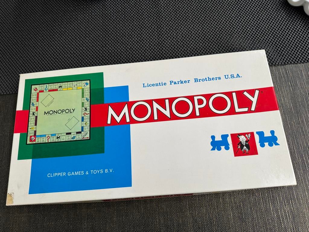 Monopoly spel compleet - Klassiek bordspel, Hobby en Vrije tijd, Gezelschapsspellen | Bordspellen, Drie of vier spelers, Ophalen of Verzenden