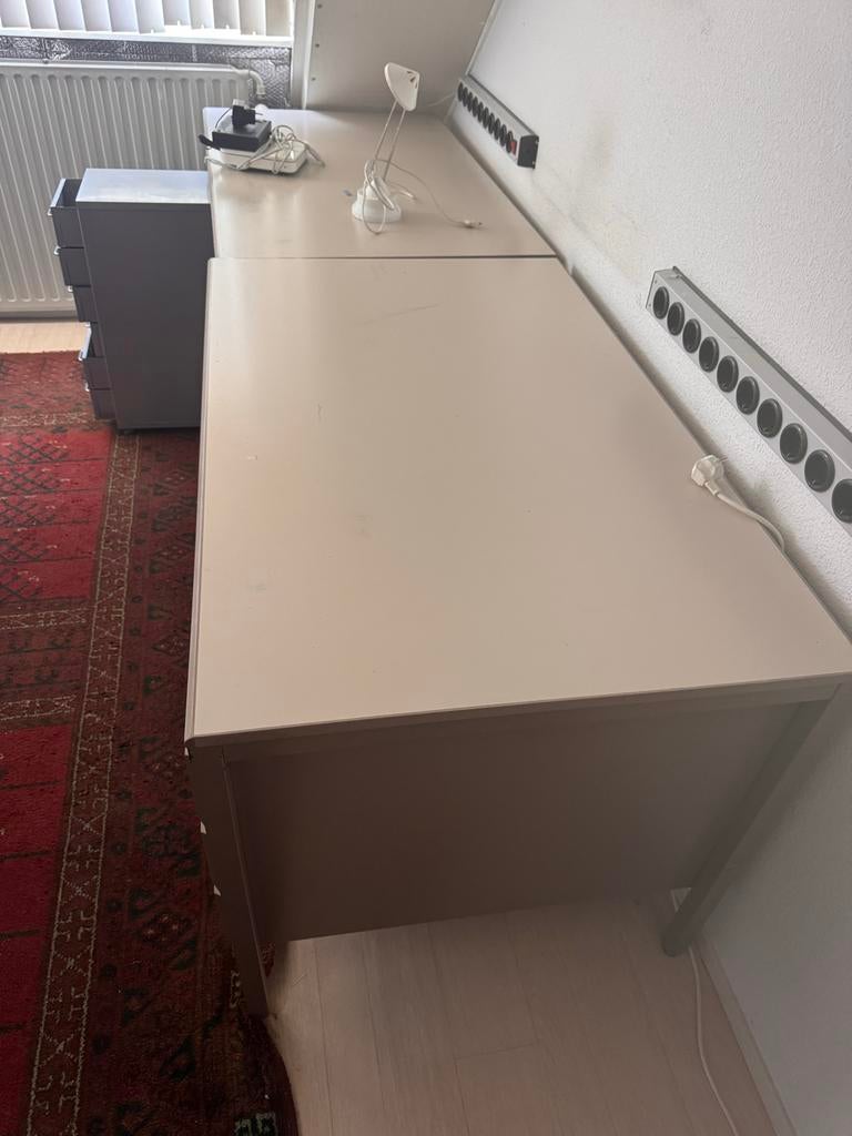 2x Zware metalen bureaus met bureaustoelen - Asmeta, Ophalen, Overige typen, Gebruikt, Metaal