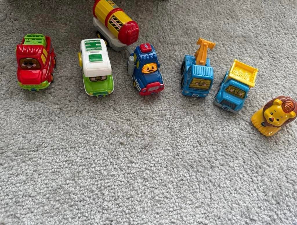 Losse auto’s en baandelen, Ophalen, Zo goed als nieuw