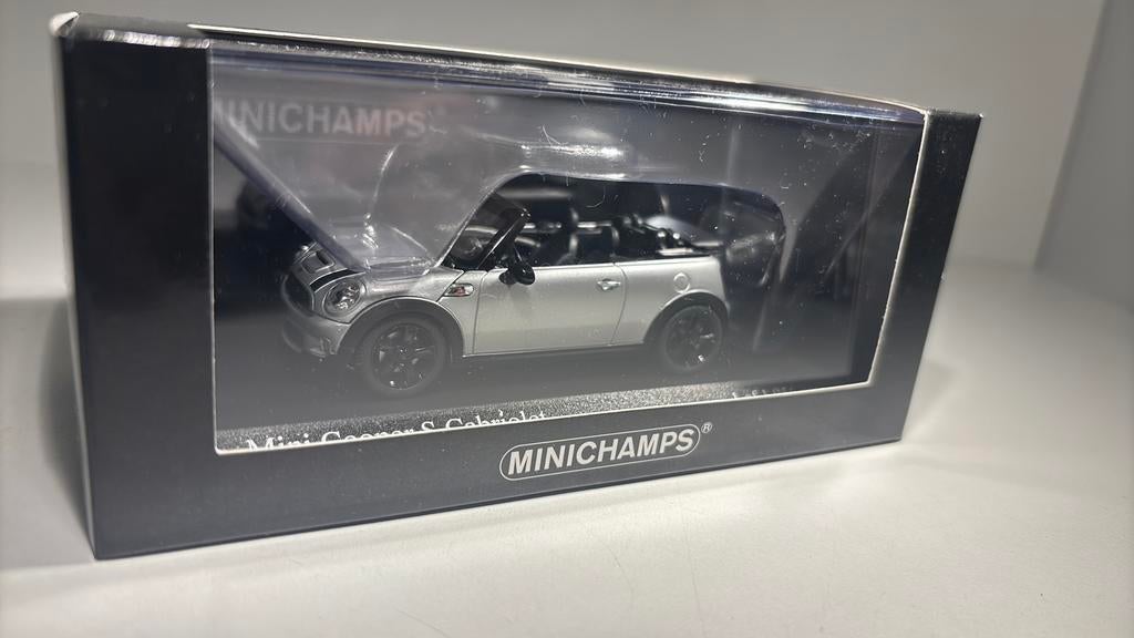 Mini cooper s cabriolet grey minichamps 1.43, Auto, Ophalen of Verzenden, MiniChamps, A
