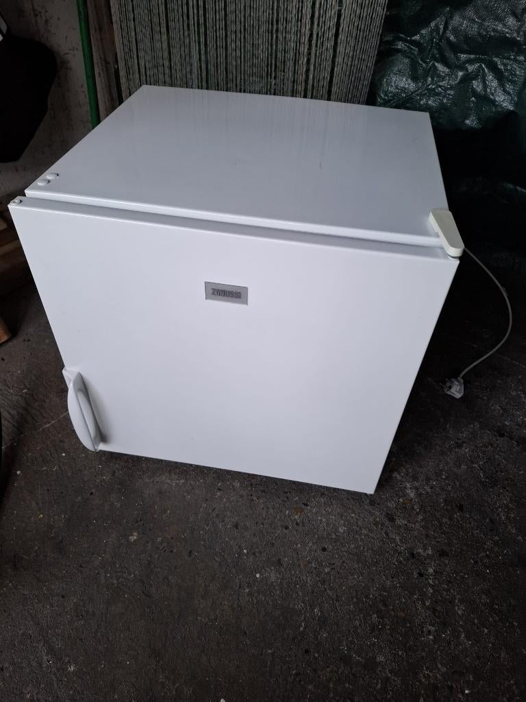 Vriezer, Witgoed en Apparatuur, Gebruikt, Minder dan 85 cm, Minder dan 60 cm, Vrijstaand