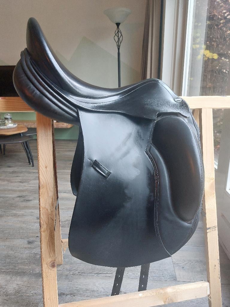 Te koop: Erreplus Elena 17 inch, Ophalen, Gebruikt, Dressuur