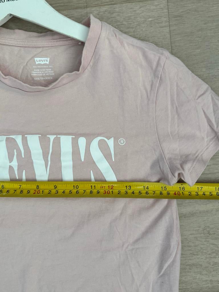 Levi's lichtroze T-shirt XXS - Zo goed als nieuw, Kleding | Dames, T-shirts, Ophalen of Verzenden, Zo goed als nieuw, Korte mouw