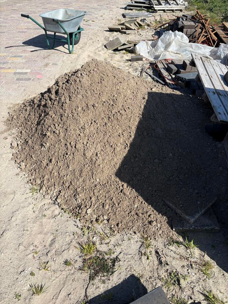 Gratis ophoogzand / Straatzand (ruim 1m2), Tuin en Terras, Zand, Ophalen, Nieuw, Straatzand