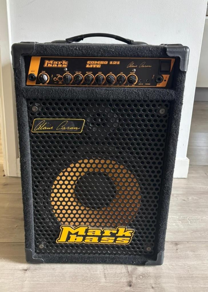 Markbass 121 Lite Alain Caron Signature Combo-amp, Ophalen, Zo goed als nieuw, Basgitaar, 100 watt of meer