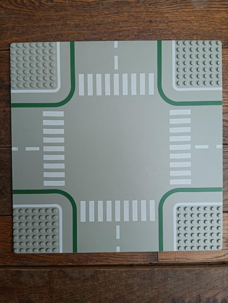 Lego grondplaat kruising groen met wit, Ophalen of Verzenden, Gebruikt