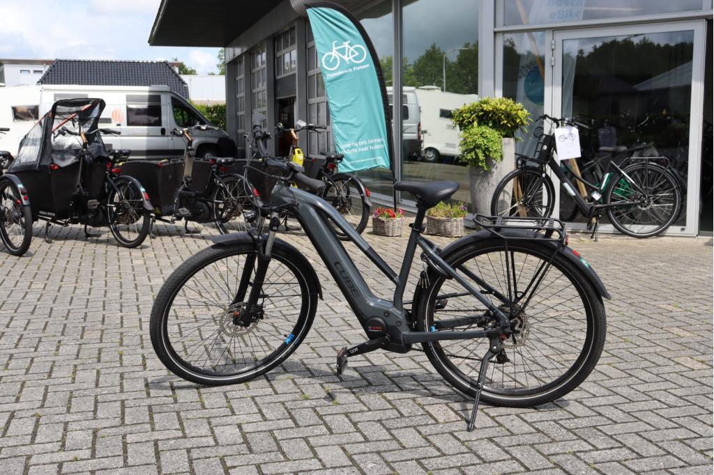 Cube Touring QN1 l Bosch Performance l 400 km, Niet ingevuld, Niet ingevuld, Ophalen of Verzenden, Zo goed als nieuw