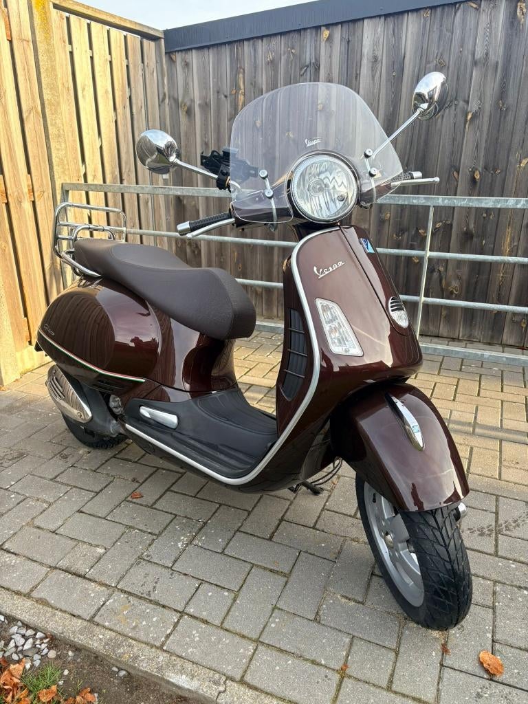 Vespa gts 125cc , topstaat, Ophalen, Overige modellen, 125 cc, Zo goed als nieuw