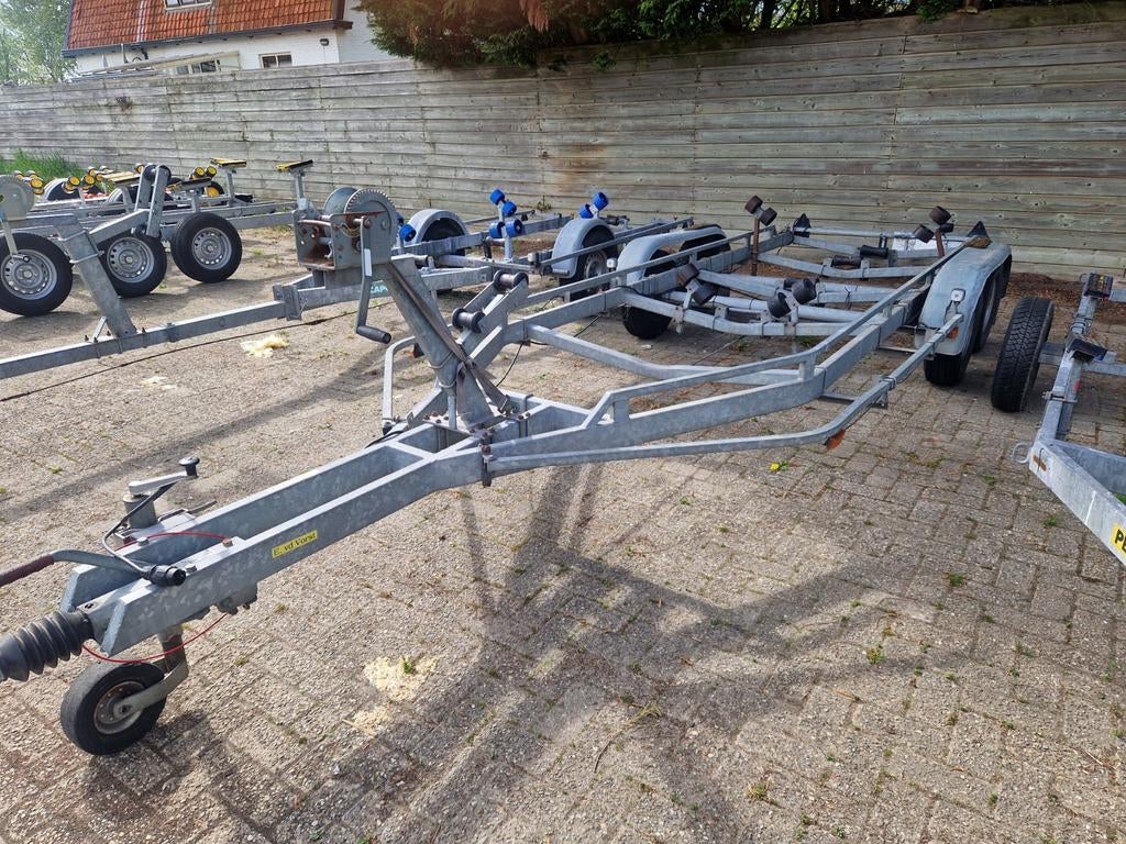 Freewheel tandemasser 2000KG met kenteken !!!!