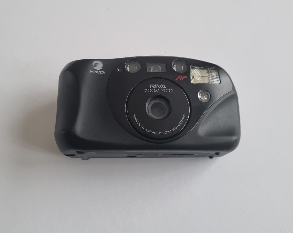 Minolta Riva Zoom Pico 35mm Point And Shoot Film Camera, Ophalen of Verzenden, Gebruikt, Compact, Minolta