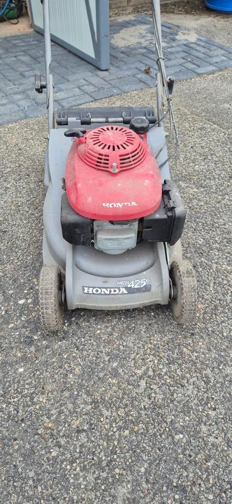 Honda gazonmaaier met wals aandrijving, Ophalen, Gebruikt
