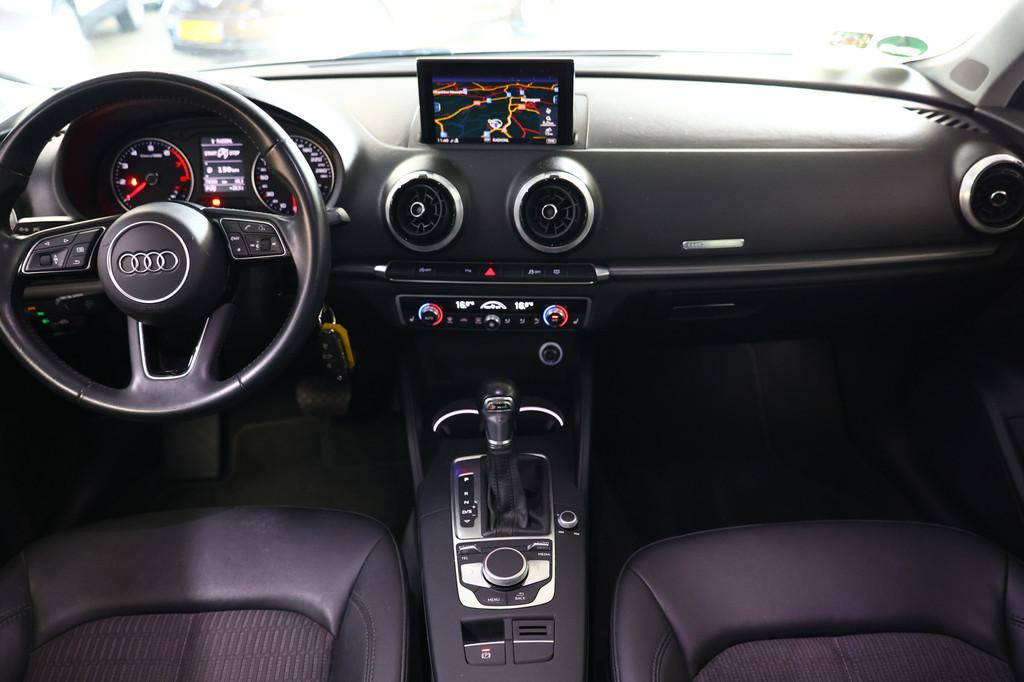 Audi A3 1.5 TFSI CoD S-Line AUT LEDER NAV CAMERA CLIMA "17, Gebruikt, 150 pk, Leder en Stof, Origineel Nederlands