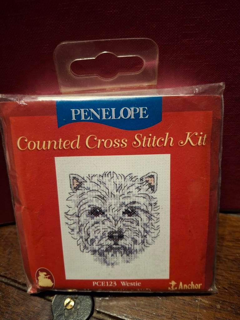 Westie, Ophalen of Verzenden, Nieuw, Borduurpakket