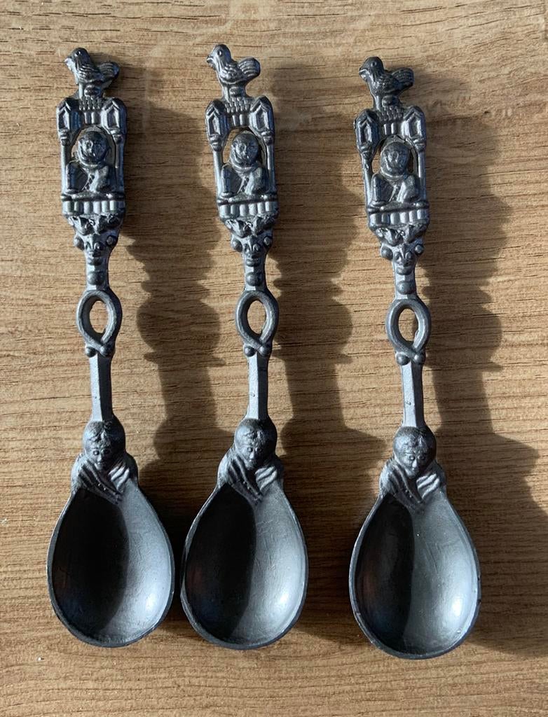 3 oude ? Tin vertinde ? Lepeltjes, Antiek en Kunst, Ophalen of Verzenden