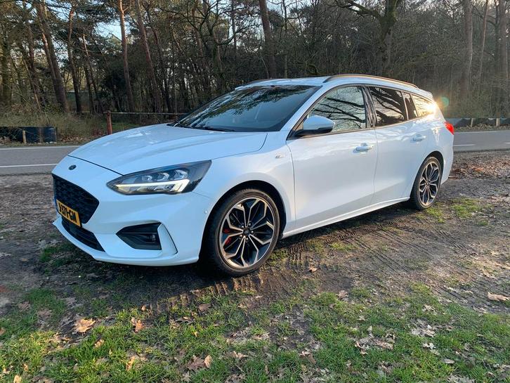 Ford Focus 1.0 Ecoboost 125pk ST Line 2020 Wit, Auto's, Ford, Particulier, Focus, Benzine, B, Stationwagon, Handgeschakeld, Origineel Nederlands