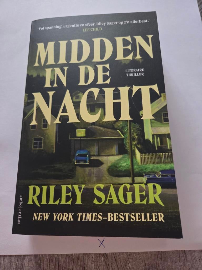 Midden in de Nacht - Riley Sager, Boeken, Ophalen of Verzenden